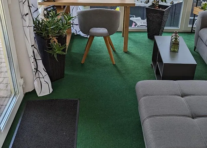 Mit Wintergarten Appartement *